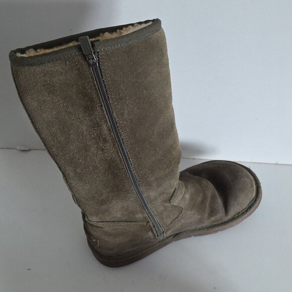UGG | Retro Cargo Boots in olive green suede Sz 6 - Picture 6 of 8